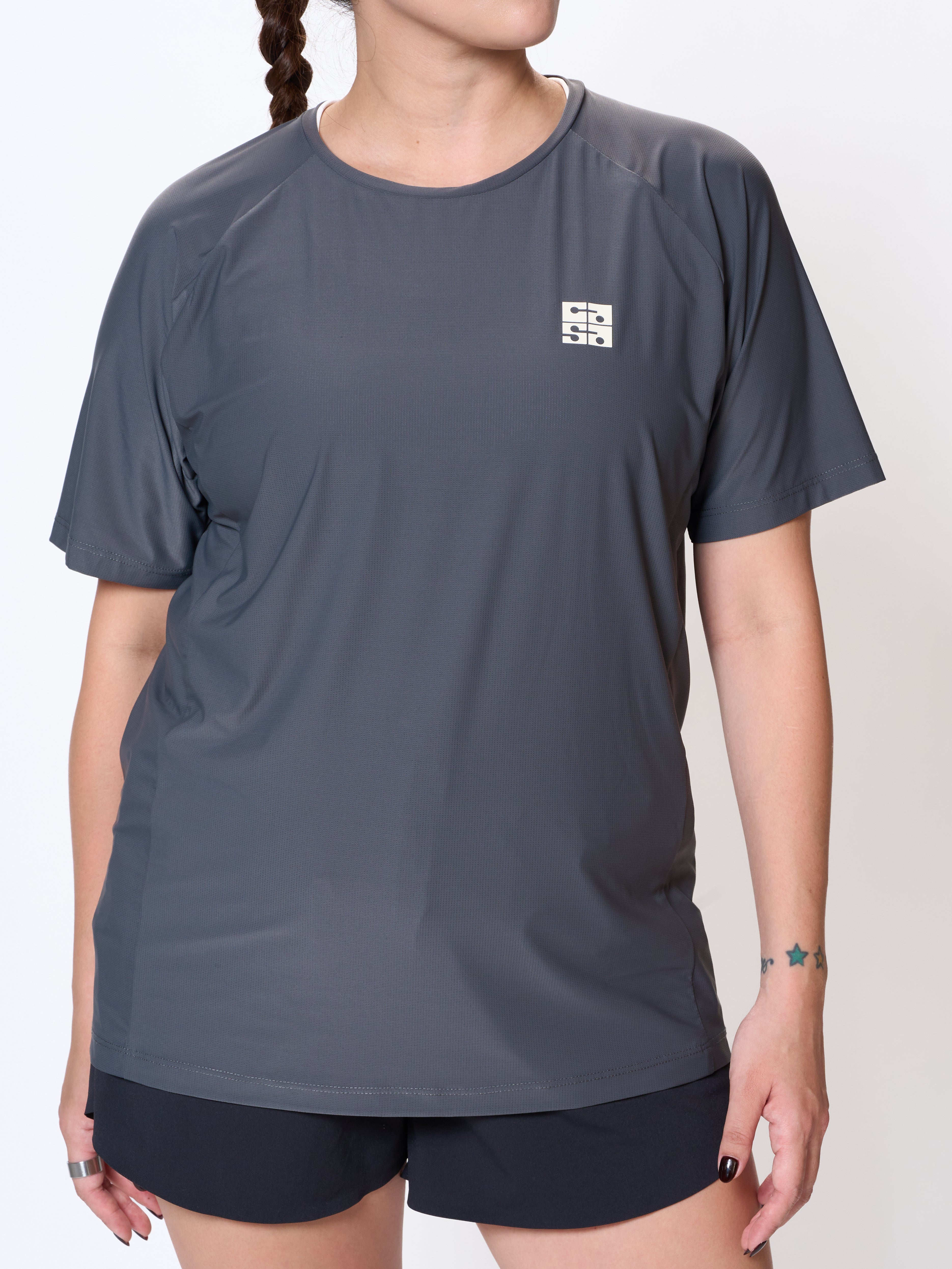 charcoal rally tee 